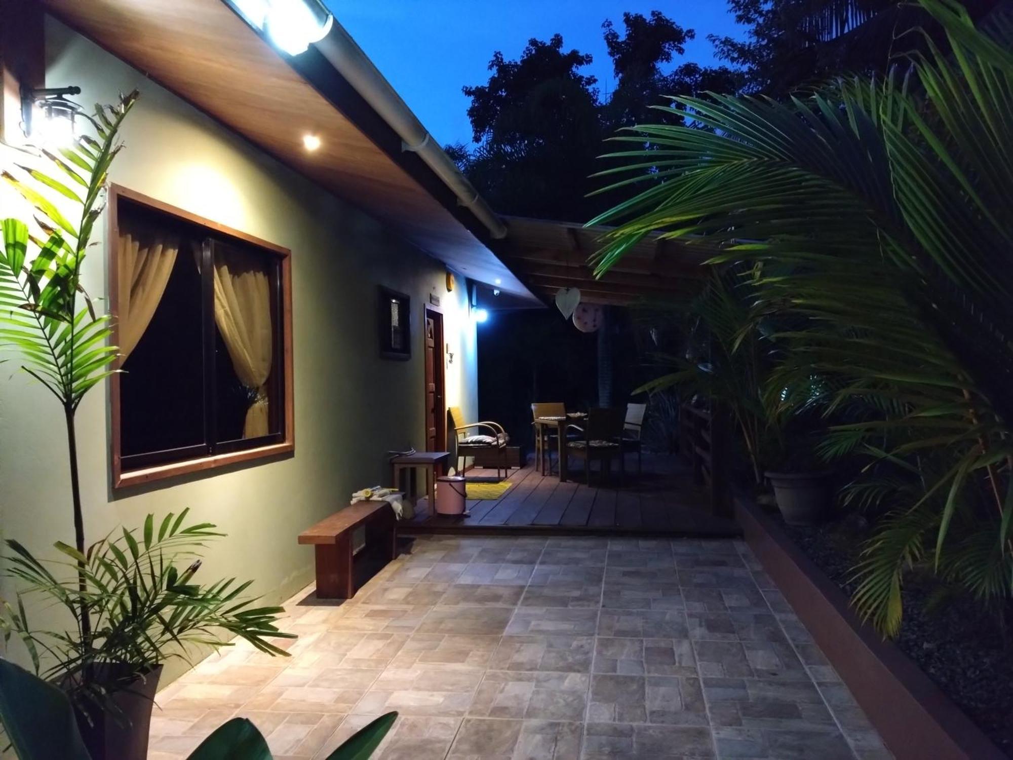 A Peace In Paradise Anse Royale Exterior foto